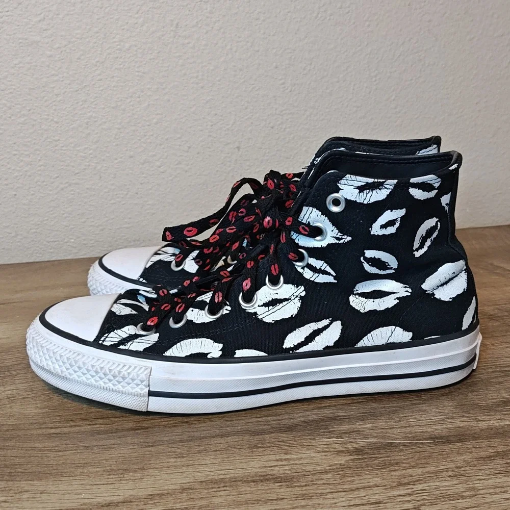 Converse Chuck Taylor All Star CONS High Top 9W 7M Black White Lip Print A04605C - Picture 5 of 12